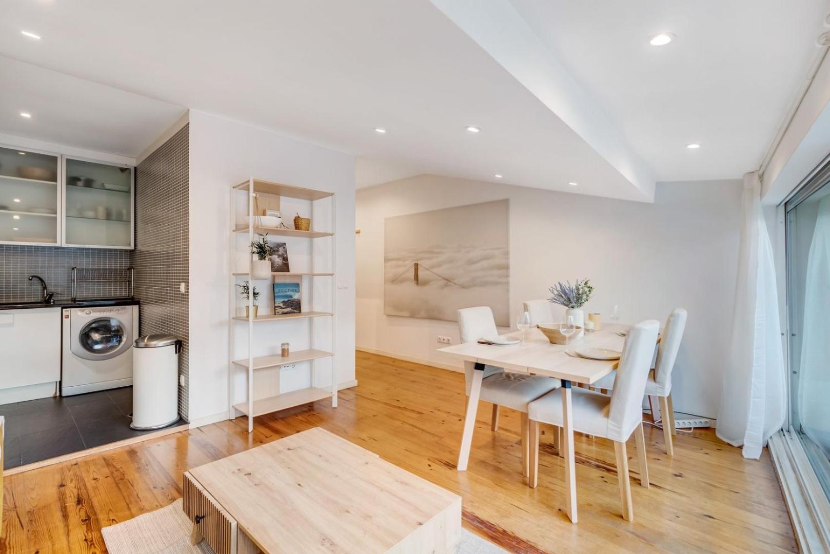 Charming 1br With Terrace Views Of Bridge | By Airnest *