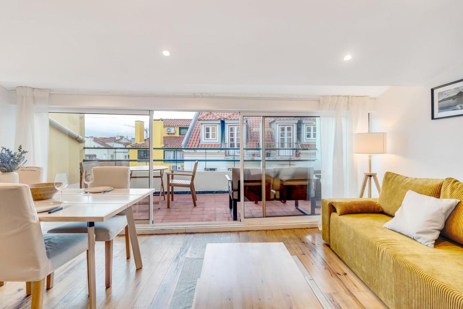 Charming 1br With Terrace Views Of Bridge | By Airnest *